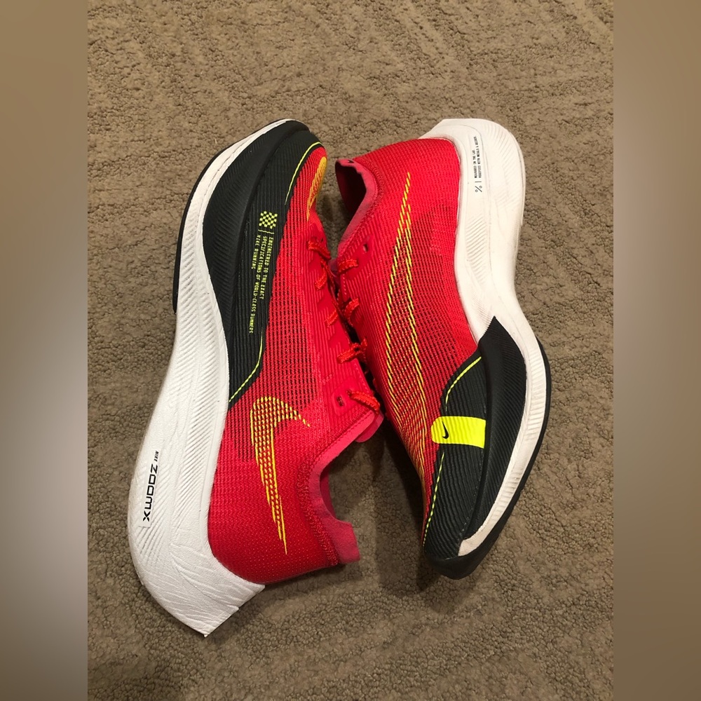 Nike Vaporfly Next% Running Shoes Men’s Size 9.5, Red